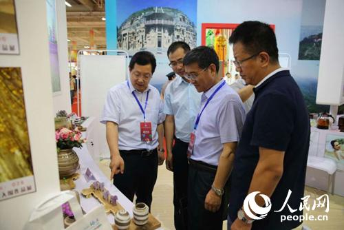 金昌市領導參觀展館